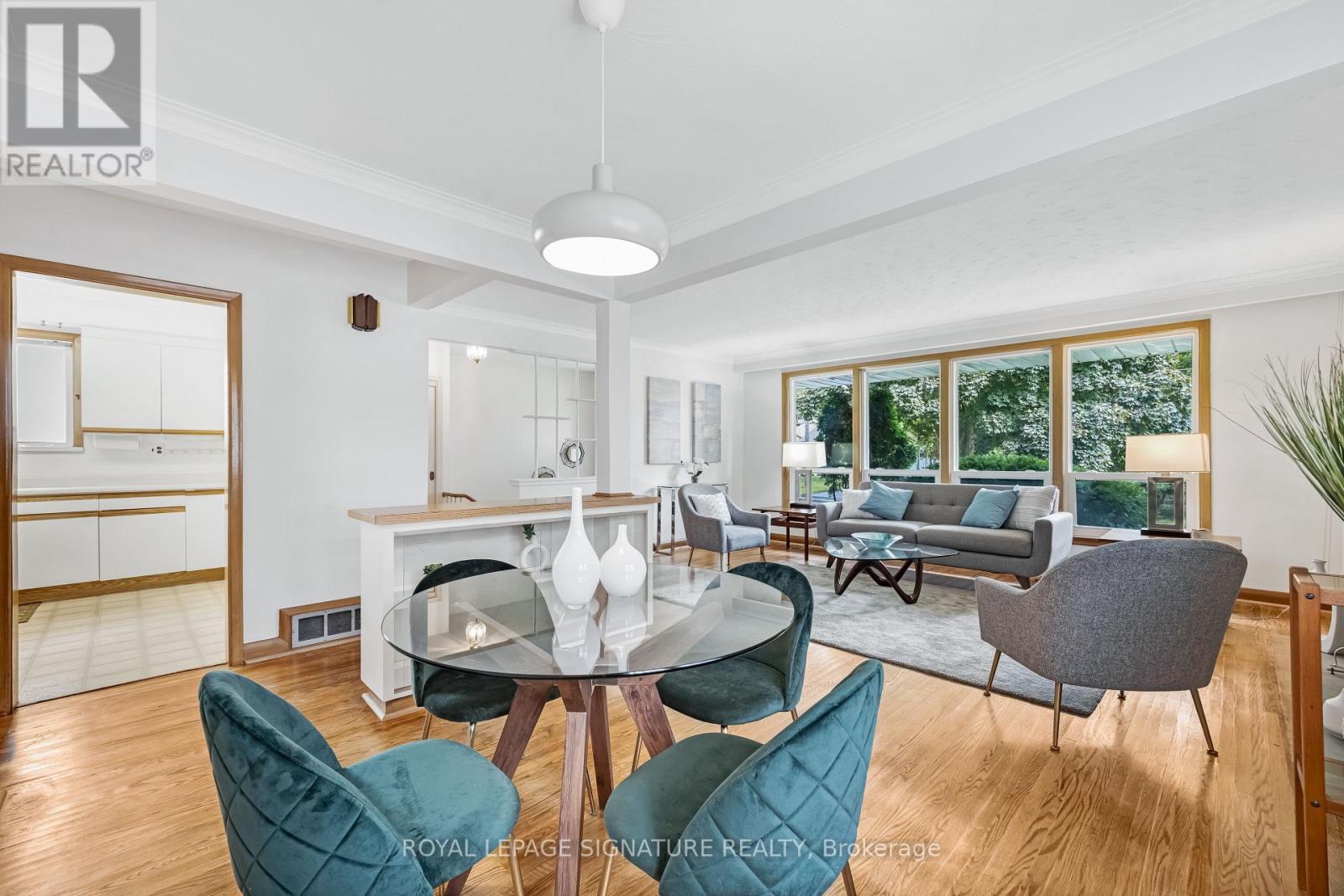 186 Burbank Drive, Toronto (Bayview Village), Ontario  M2K 1P4 - Photo 7 - C12412164