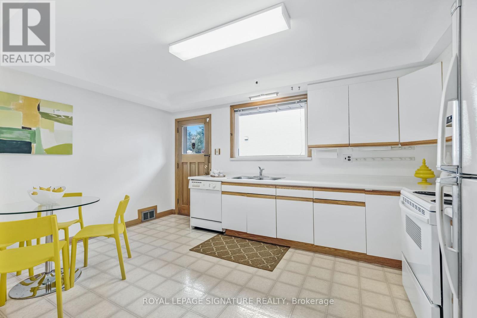 186 Burbank Drive, Toronto (Bayview Village), Ontario  M2K 1P4 - Photo 9 - C12412164