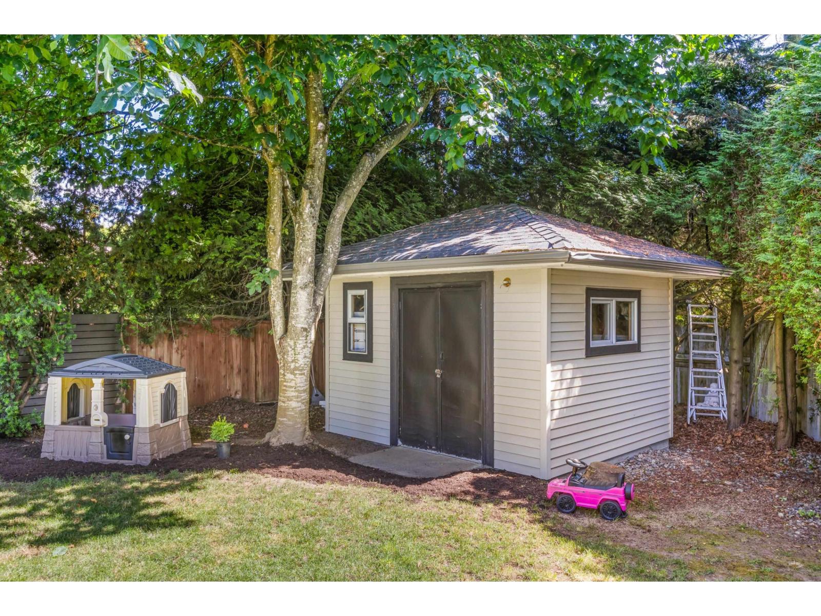 1614 143b Street, Surrey, British Columbia  V4A 8M7 - Photo 32 - R3049319