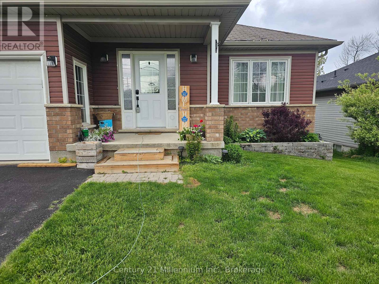 140 CONSTANCE BOULEVARD, Wasaga Beach, Ontario