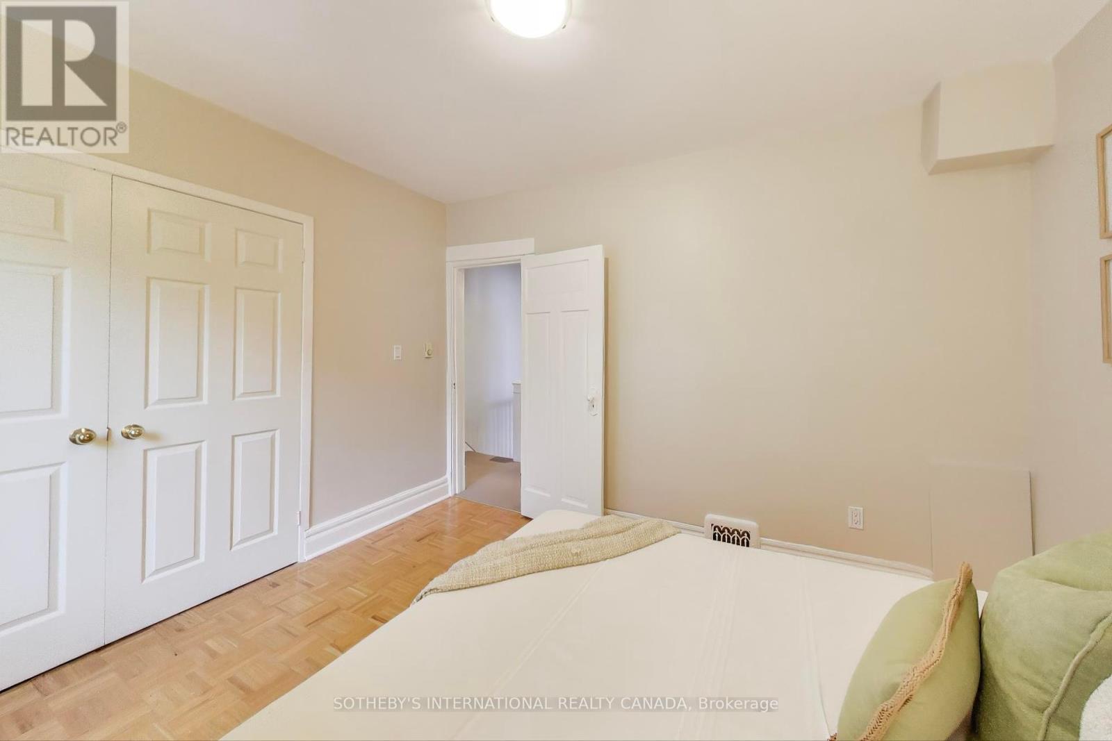 159 Glenmount Park Road, Toronto, Ontario  M4E 2N3 - Photo 22 - E12412128