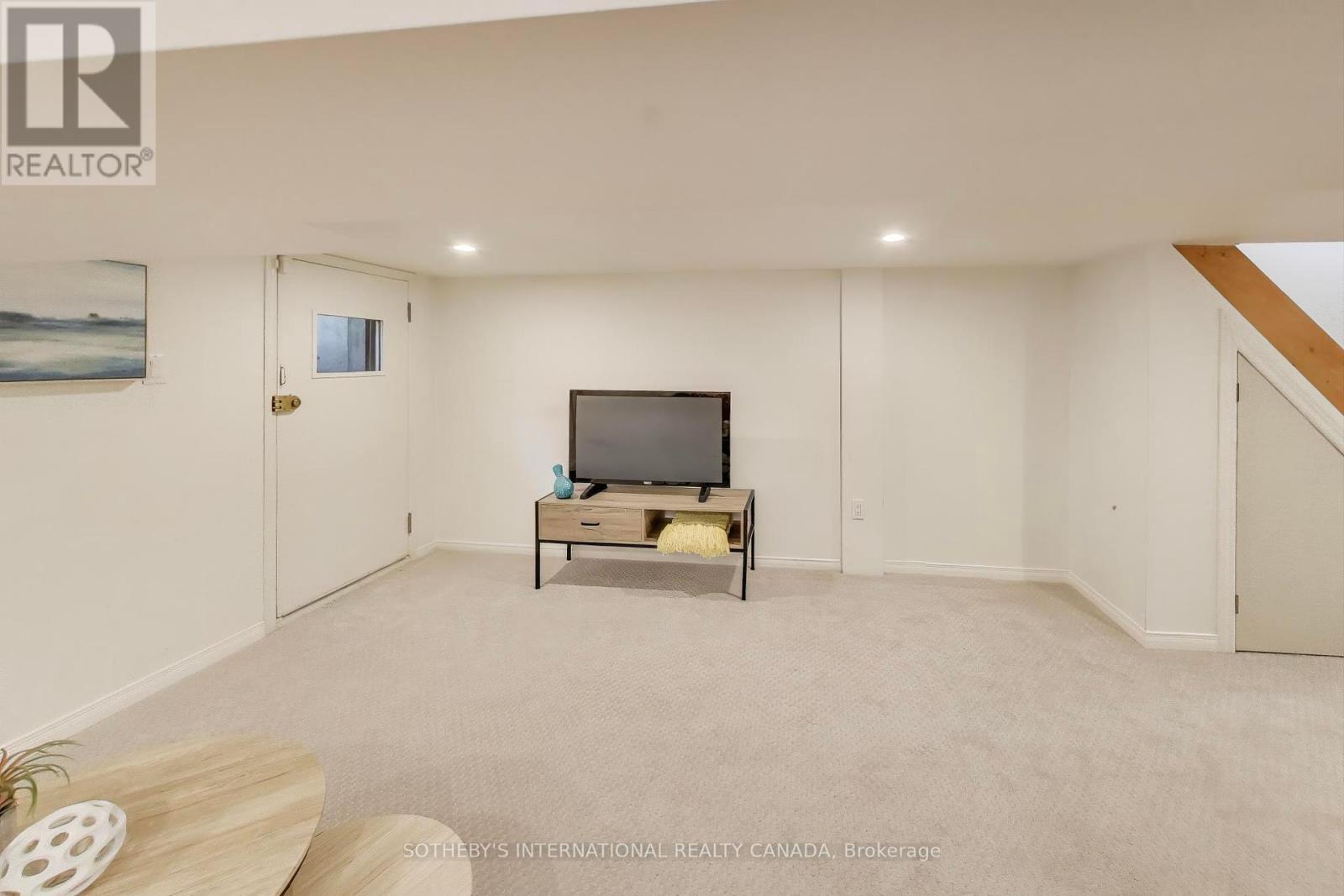 159 Glenmount Park Road, Toronto, Ontario  M4E 2N3 - Photo 37 - E12412128