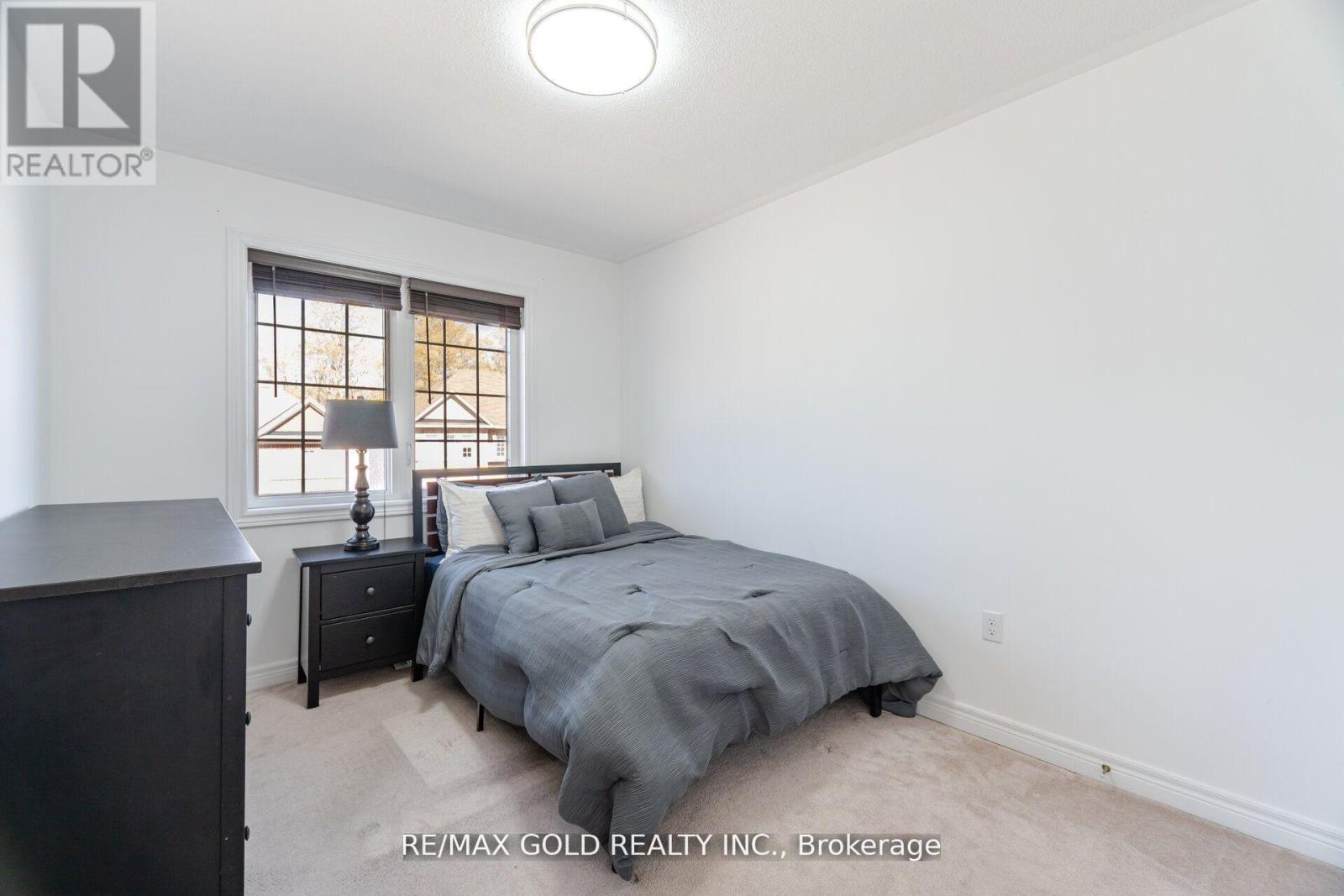 2494 Earl Grey Avenue, Pickering, Ontario  L1X 0B9 - Photo 33 - E12412133