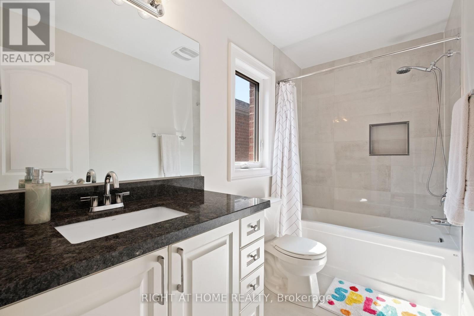 20b Leafield Street, Toronto, Ontario  M1W 2T2 - Photo 23 - E12412140