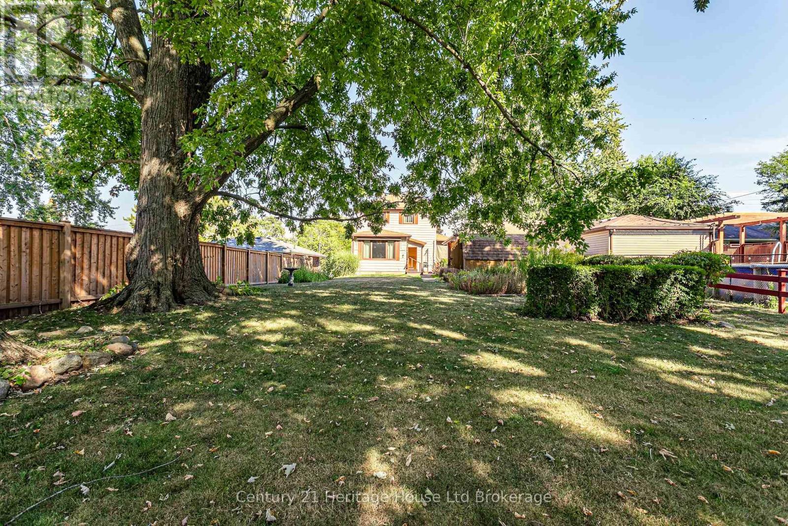 127 Clarke Street N, Woodstock, Ontario  N4S 7M6 - Photo 35 - X12412280