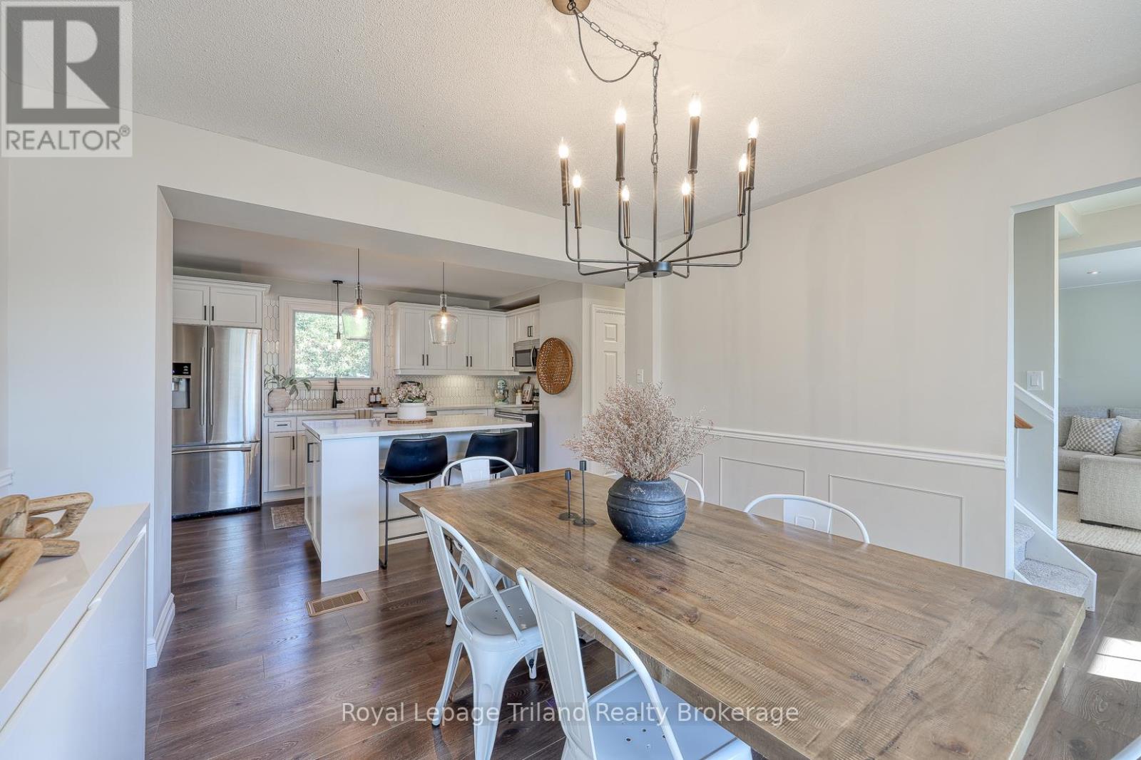 1 Brickwood Boulevard, Ingersoll, Ontario  N5C 3S1 - Photo 18 - X12412285