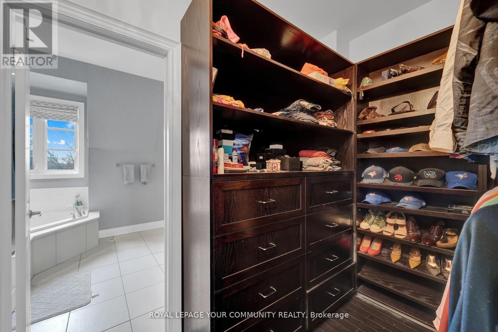 8327 Kipling Avenue, Vaughan, Ontario  L4L 2A7 - Photo 34 - N12412141