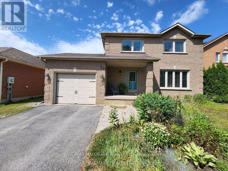 20 BROWN STREET, Barrie, Ontario