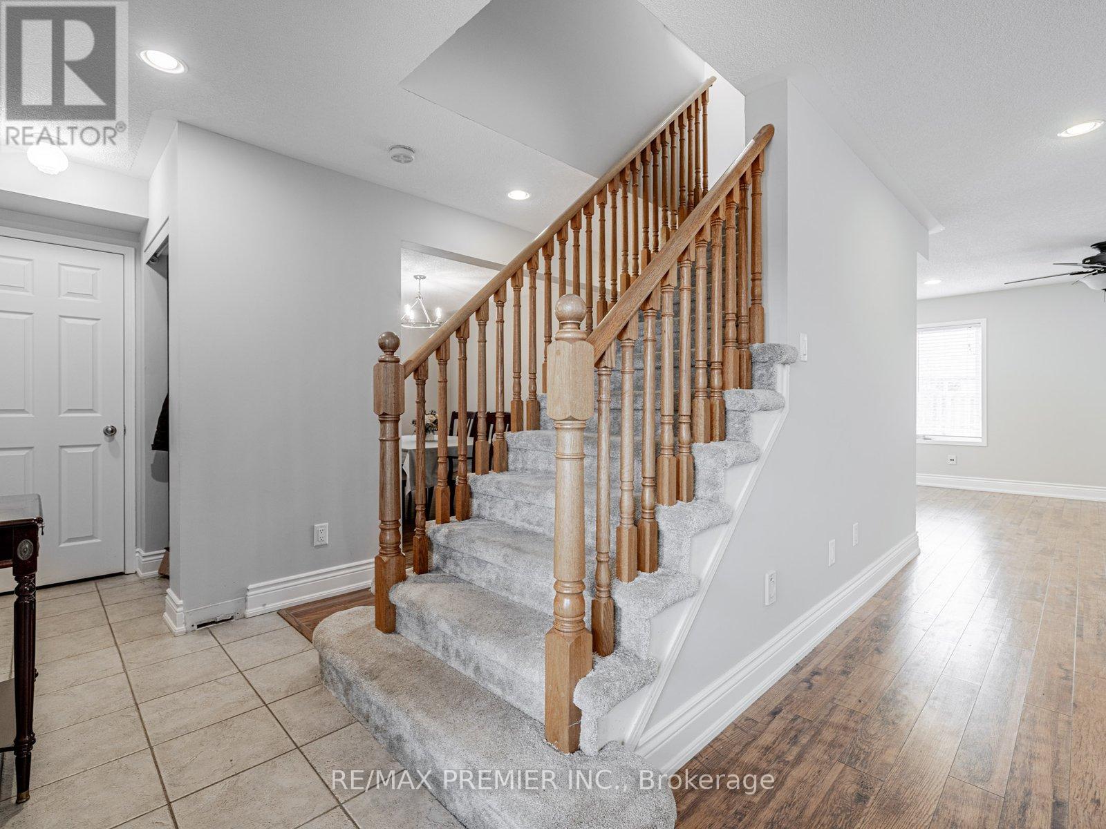 118 Tunbridge Road, Barrie, Ontario  L4M 6T1 - Photo 11 - S12412100