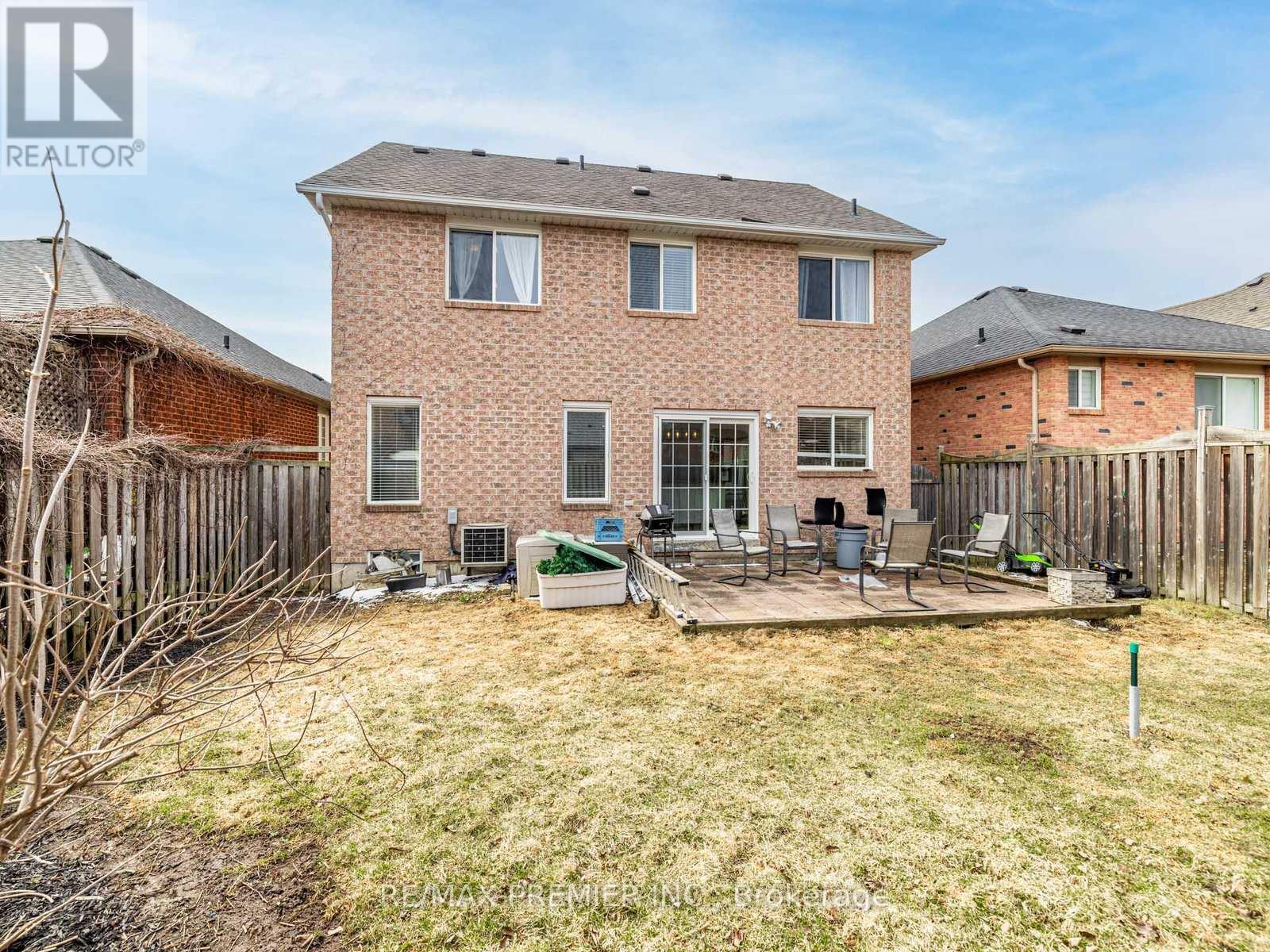 118 Tunbridge Road, Barrie, Ontario  L4M 6T1 - Photo 33 - S12412100