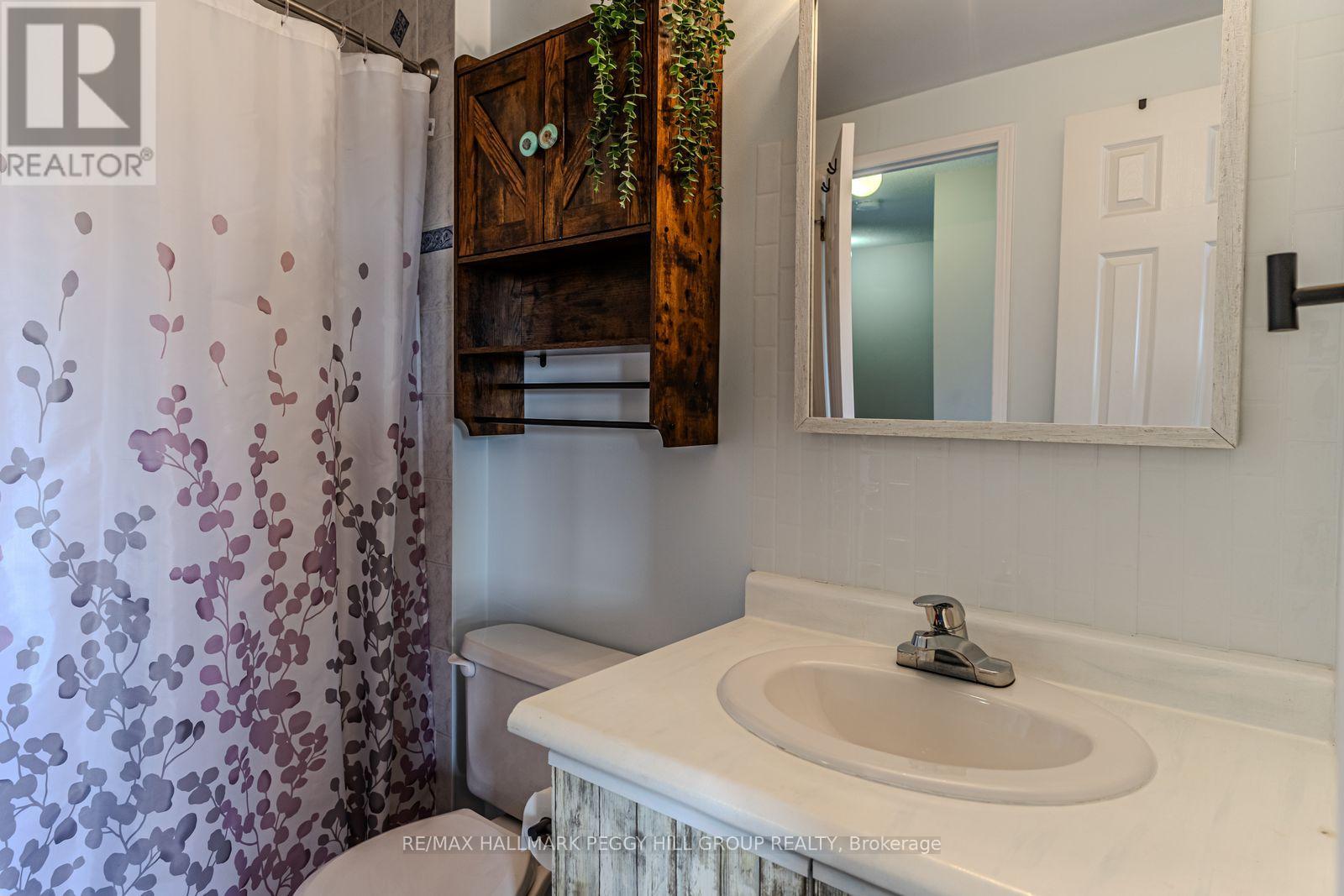 59 Srigley Street, Barrie (Holly), Ontario  L4N 0L7 - Photo 8 - S12412163