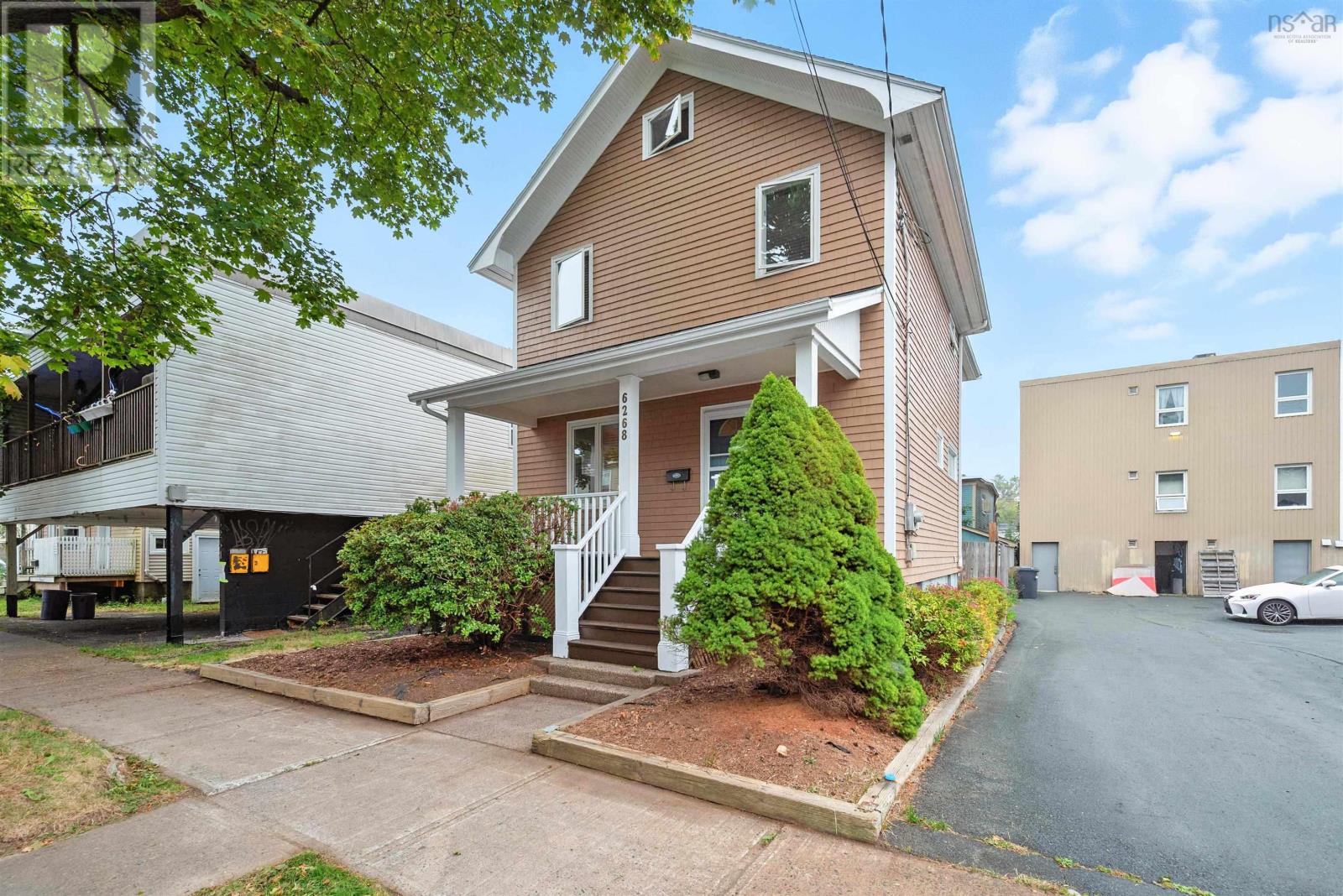 Property at 6268 Yale Street image 2