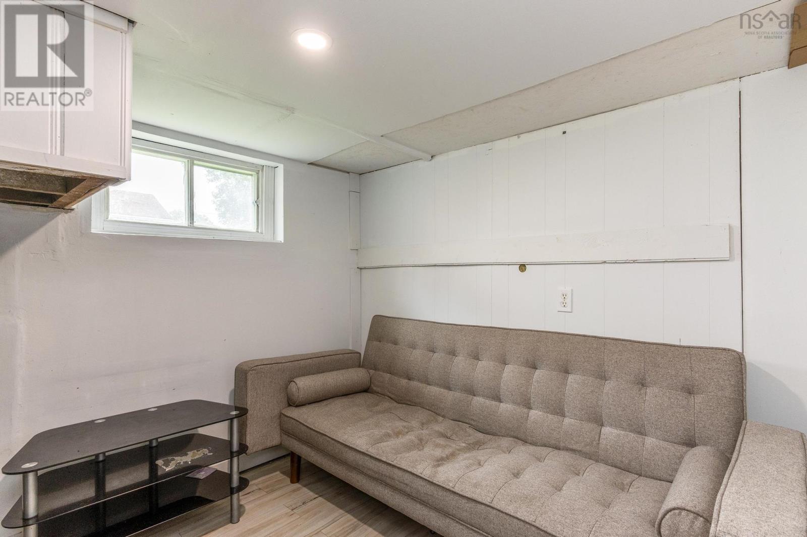 17 Melrose Avenue, Halifax, Nova Scotia  B3N 2E3 - Photo 46 - 202523062