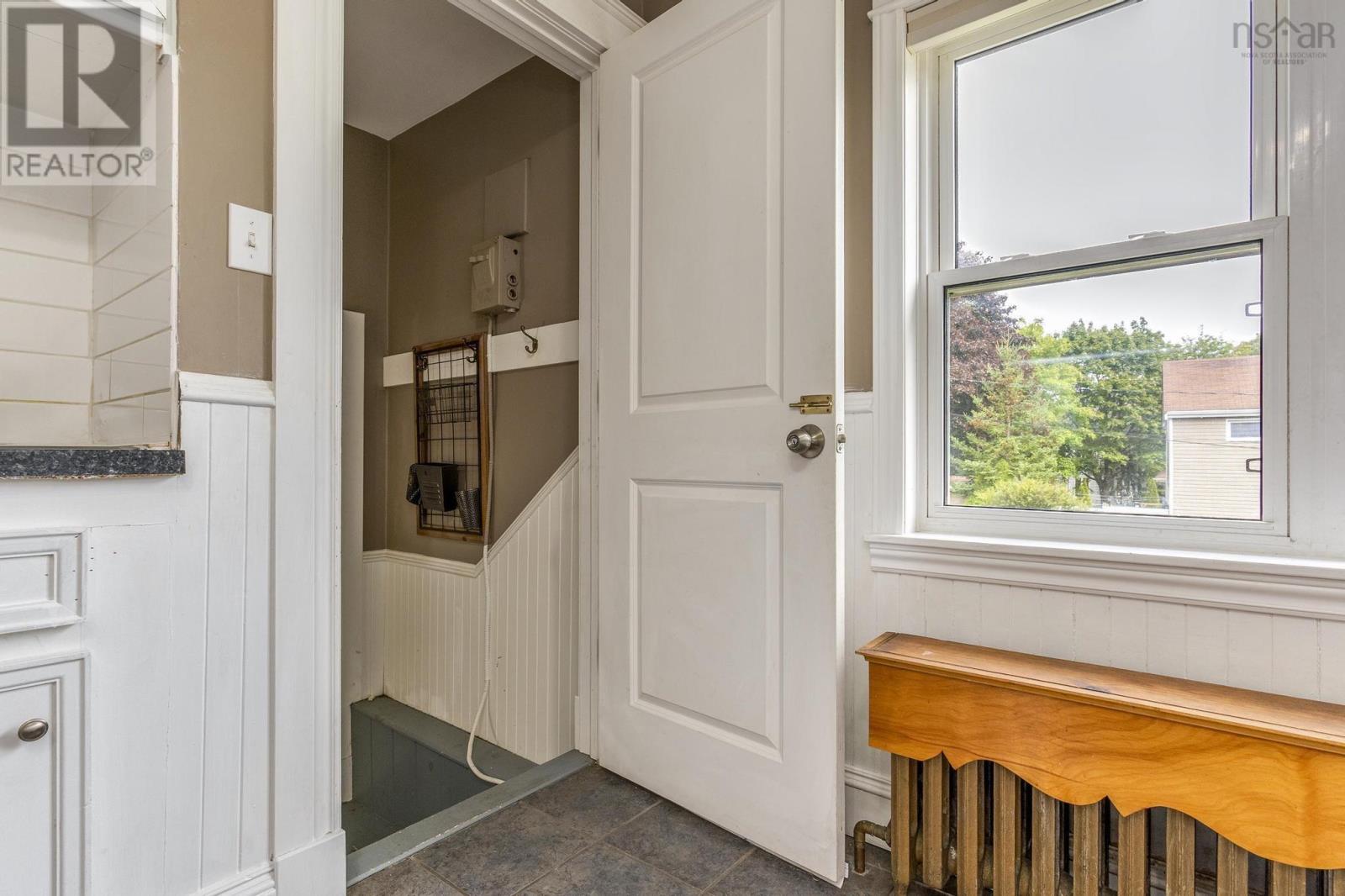 17 Melrose Avenue, Halifax, Nova Scotia  B3N 2E3 - Photo 41 - 202523062