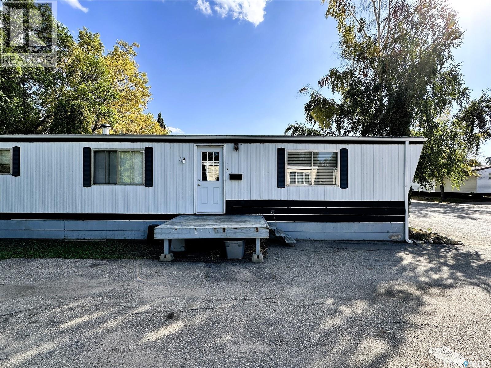 38 1035 Boychuk Drive, Saskatoon, Saskatchewan  S7H 5B2 - Photo 2 - SK018732
