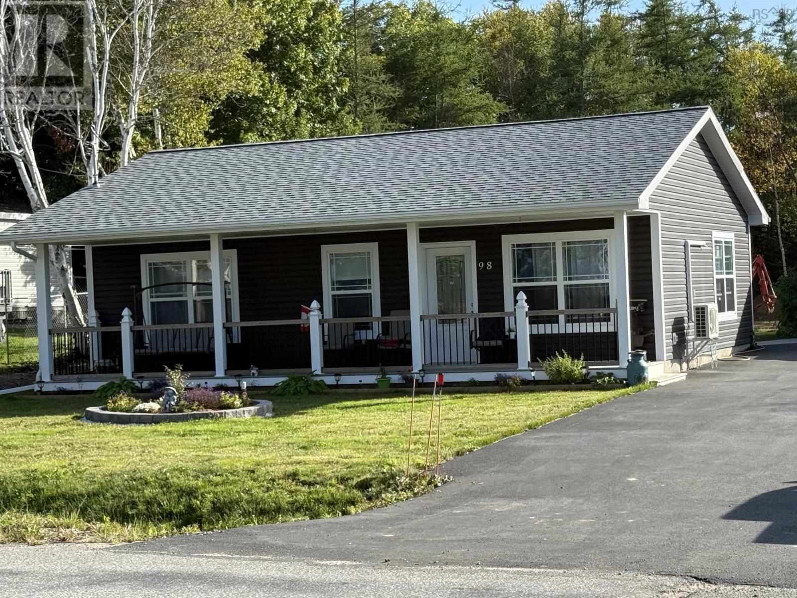 98 Daley Road, New Victoria, Nova Scotia  B1H 4Z8 - Photo 2 - 202523672