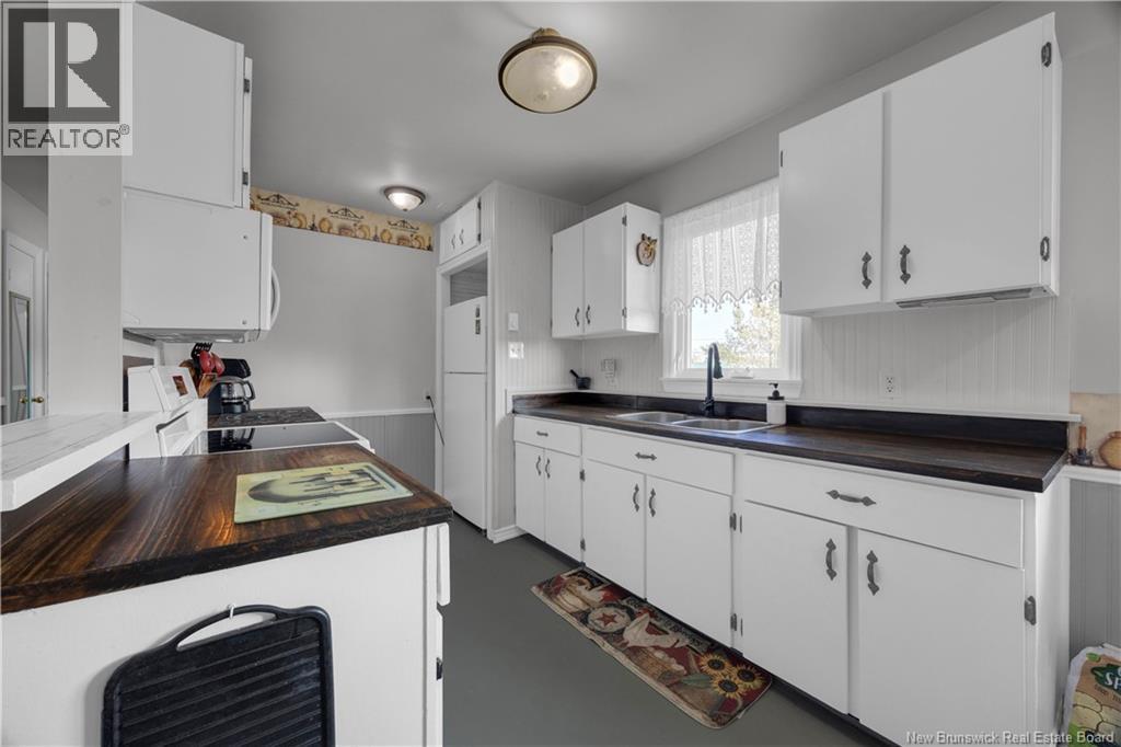 46 Chester Park Road, St. Martins, New Brunswick  E5R 1G4 - Photo 3 - NB127011