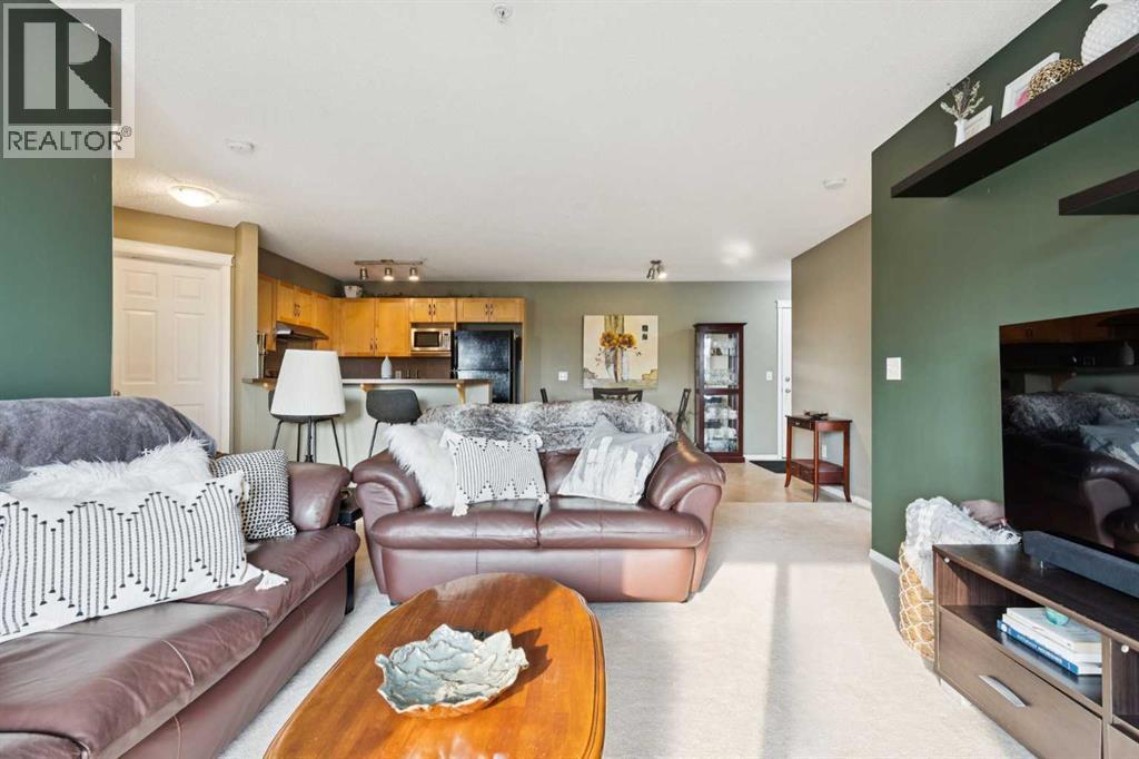 1304, 5 Country Village Park Ne, Calgary, Alberta  T3K 0G1 - Photo 3 - A2253444