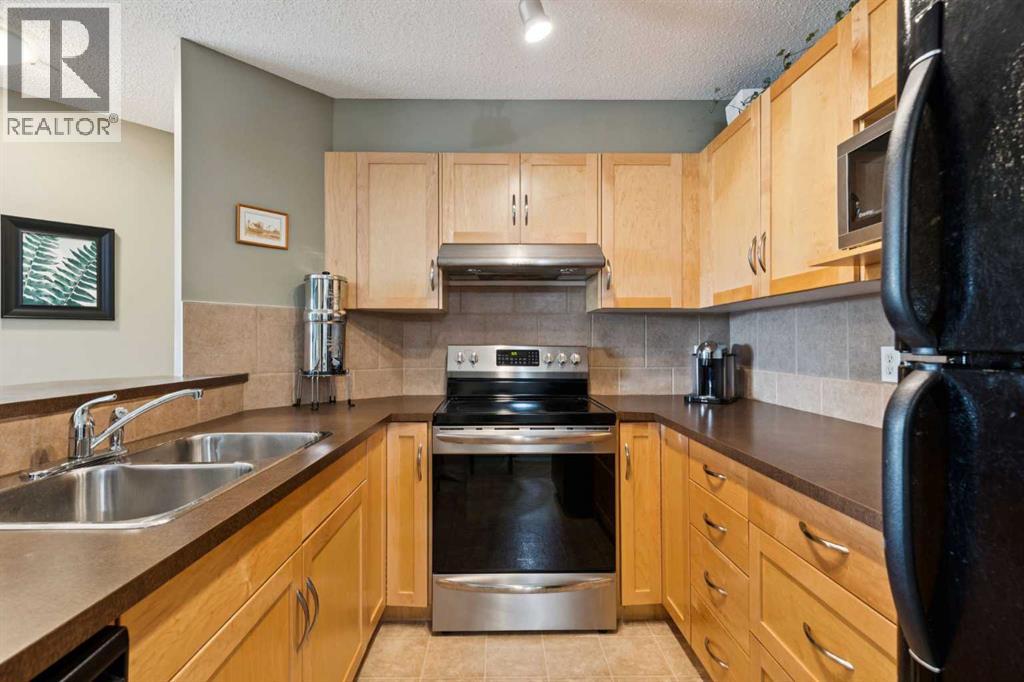 1304, 5 Country Village Park Ne, Calgary, Alberta  T3K 0G1 - Photo 25 - A2253444