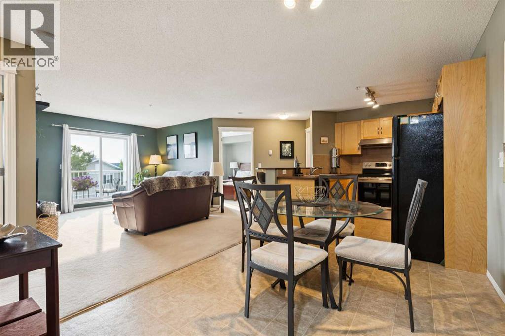 1304, 5 Country Village Park Ne, Calgary, Alberta  T3K 0G1 - Photo 2 - A2253444