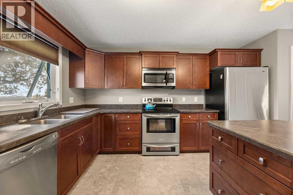 1509 16 Street, Didsbury, Alberta  T0M 0W0 - Photo 3 - A2258127
