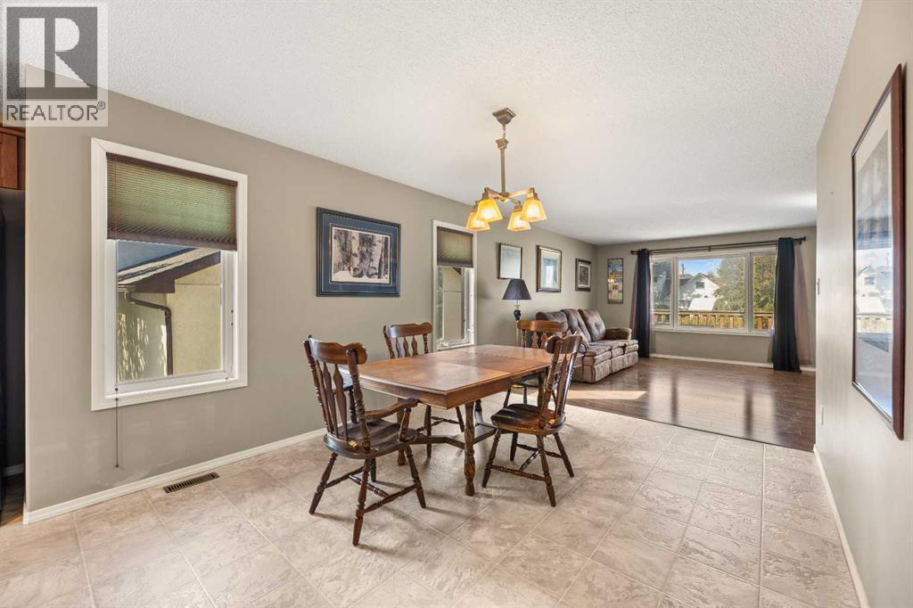 1509 16 Street, Didsbury, Alberta  T0M 0W0 - Photo 7 - A2258127