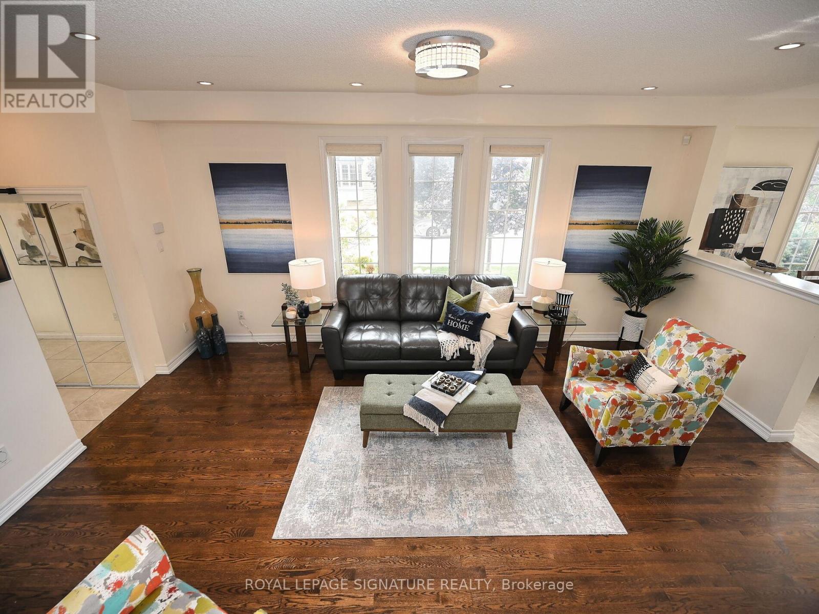 5523 Fudge Terrace, Mississauga, Ontario  L5M 0N3 - Photo 11 - W12412086
