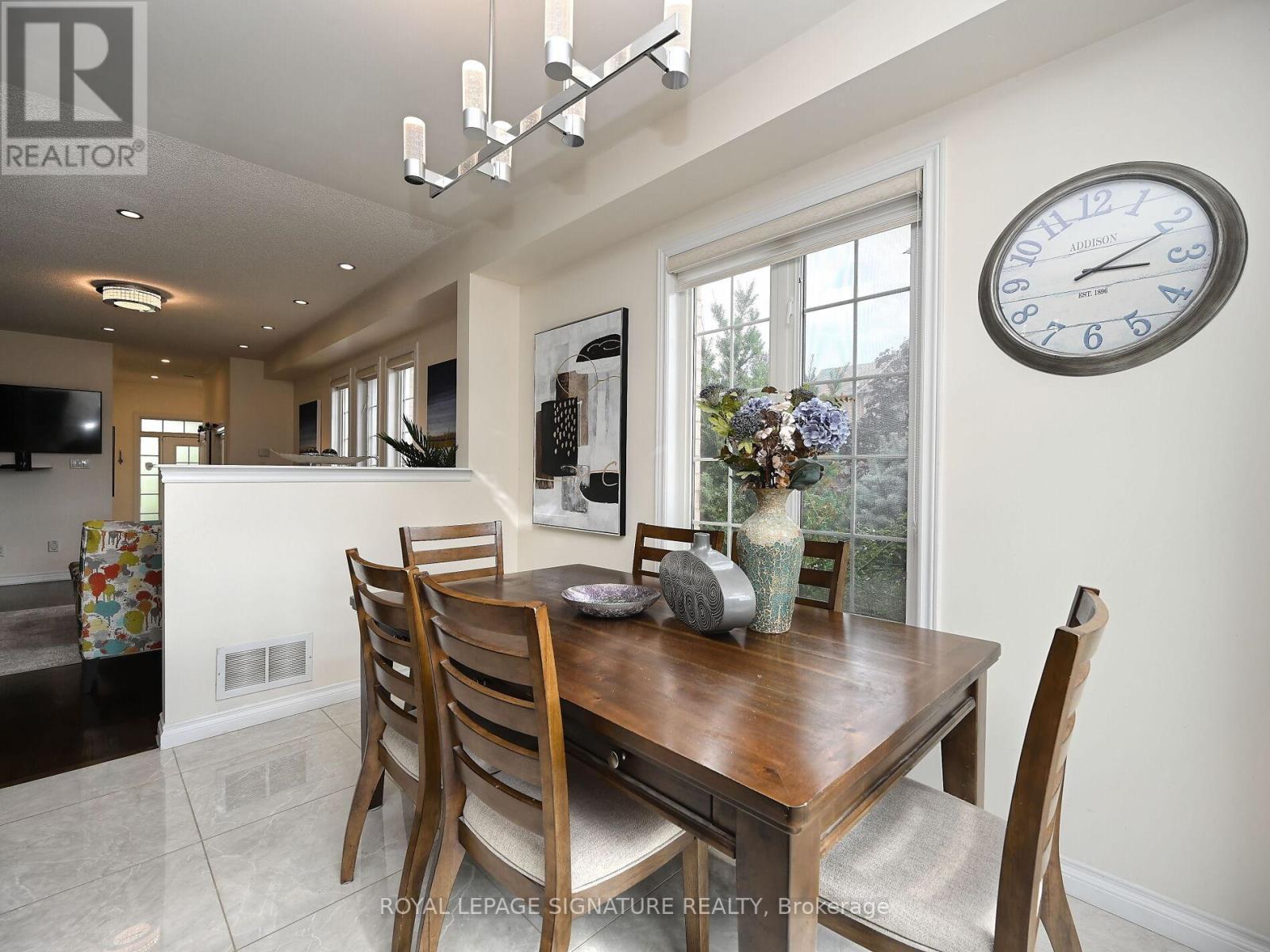 5523 Fudge Terrace, Mississauga, Ontario  L5M 0N3 - Photo 20 - W12412086