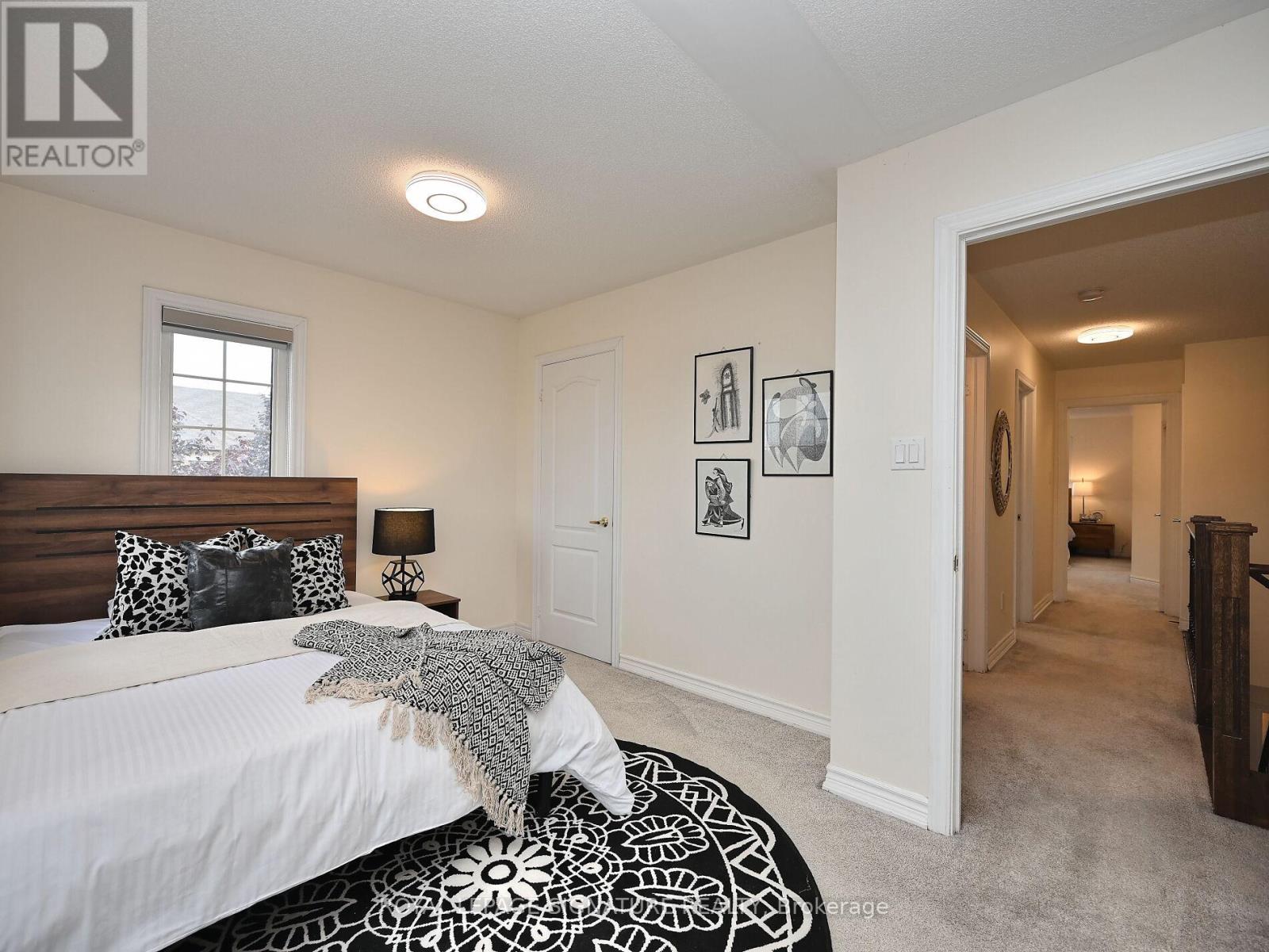 5523 Fudge Terrace, Mississauga, Ontario  L5M 0N3 - Photo 31 - W12412086