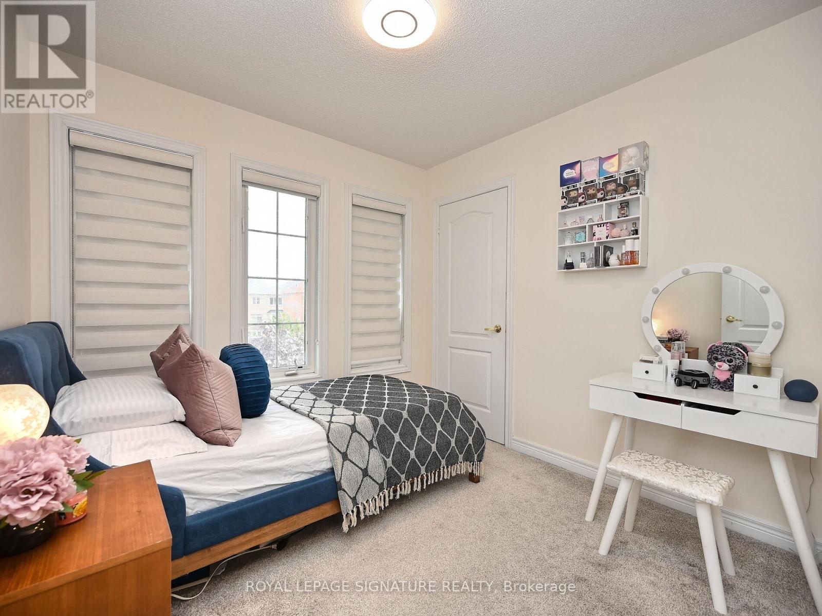 5523 Fudge Terrace, Mississauga, Ontario  L5M 0N3 - Photo 33 - W12412086
