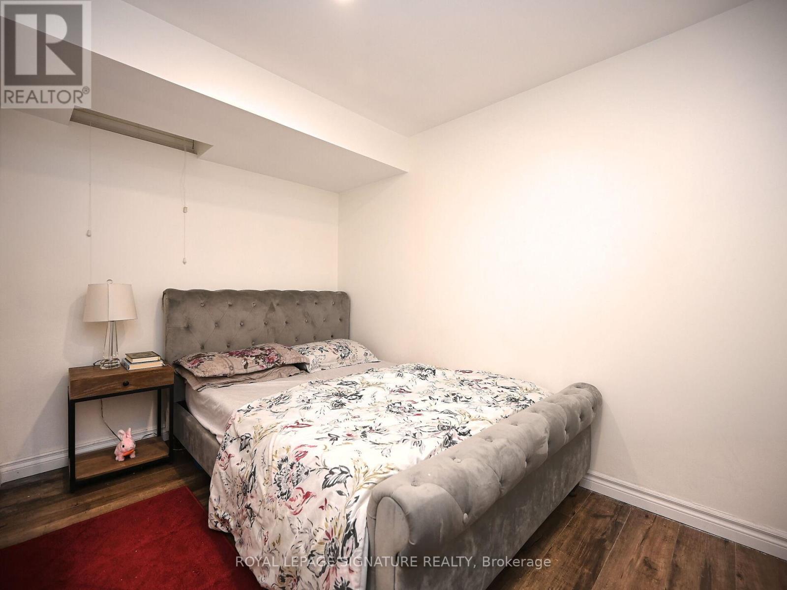 5523 Fudge Terrace, Mississauga, Ontario  L5M 0N3 - Photo 43 - W12412086