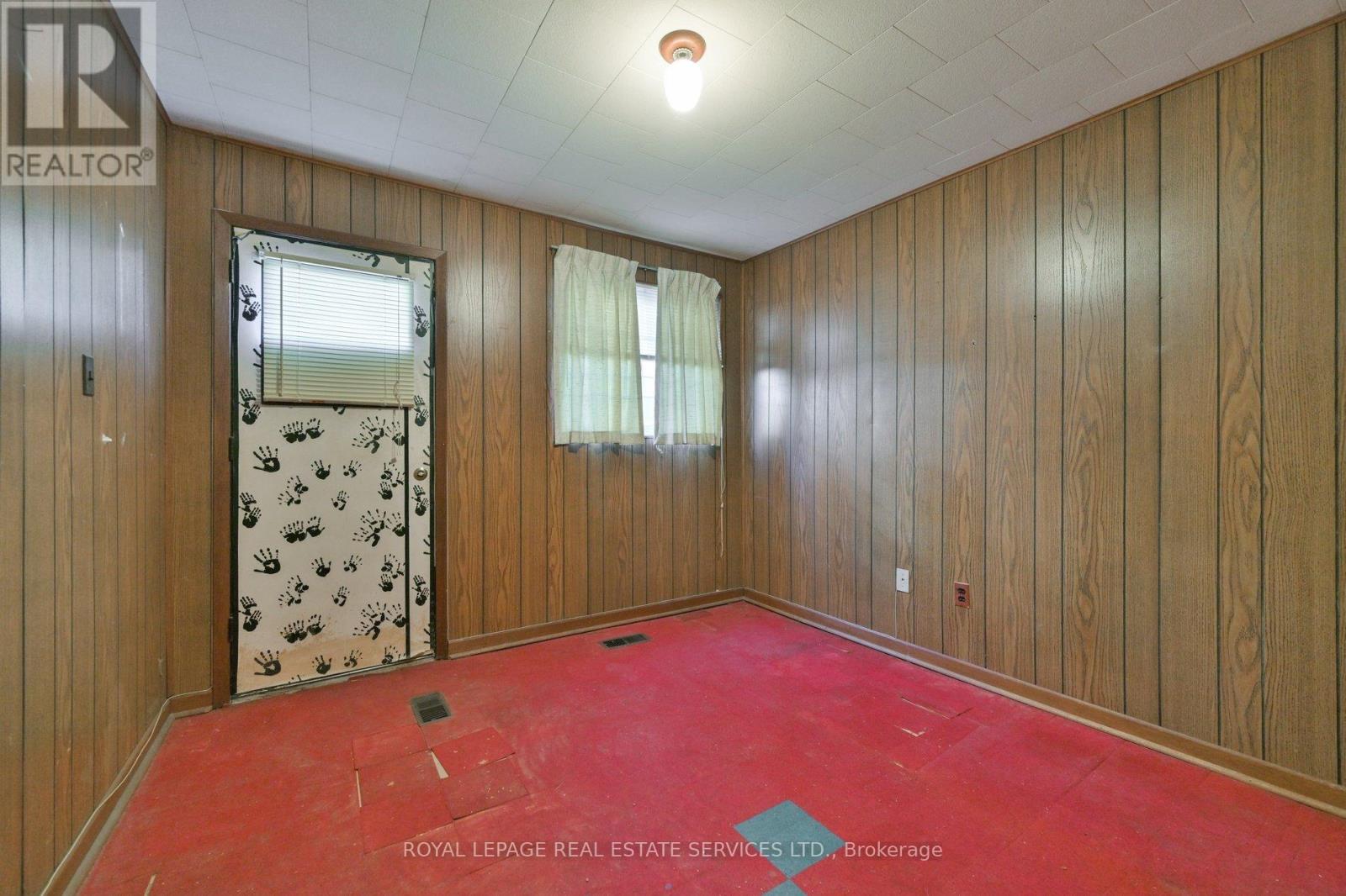 18 Torrington Drive, Toronto, Ontario  M9C 3V5 - Photo 26 - W12412122