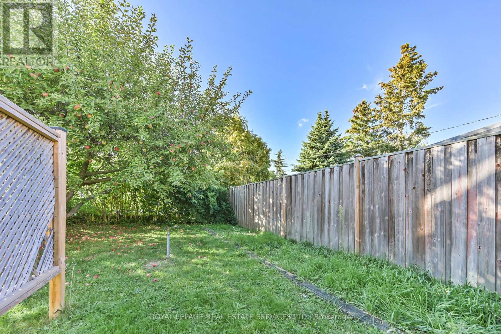 18 Torrington Drive, Toronto, Ontario  M9C 3V5 - Photo 30 - W12412122