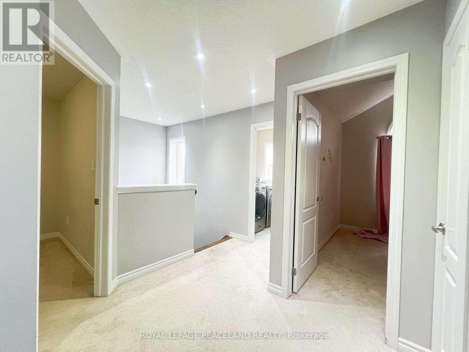 27 Leadenhall Road, Brampton, Ontario  L7A 4G4 - Photo 13 - W12412125