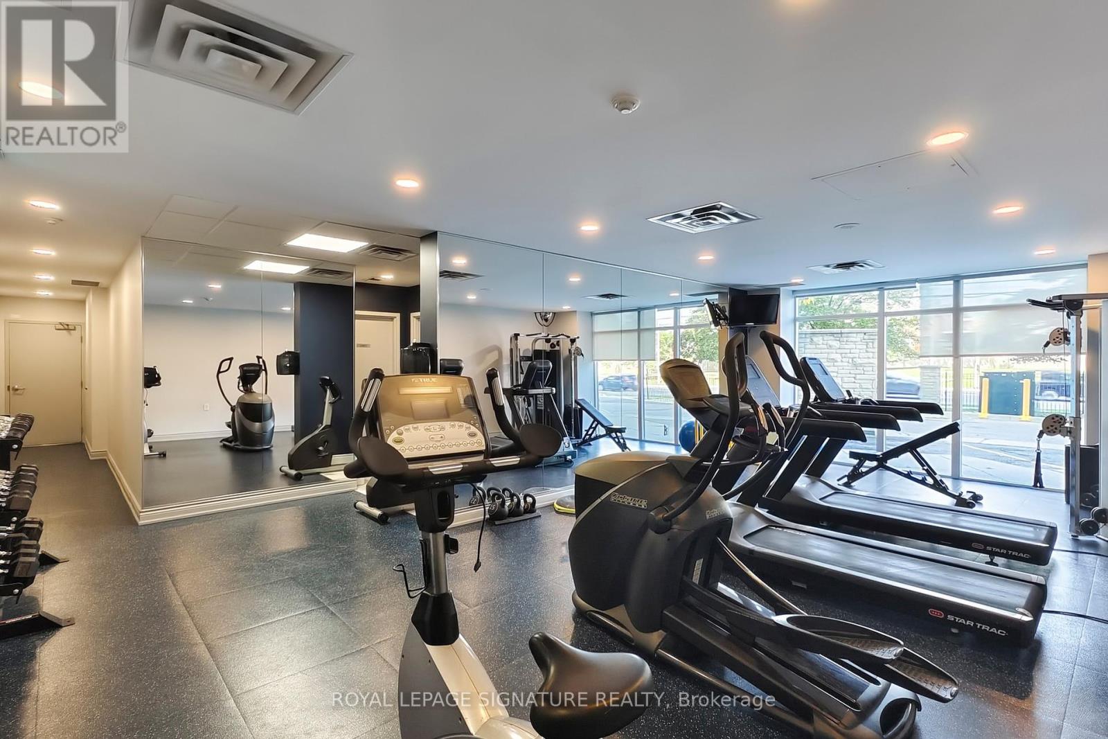 804 - 200 Burnhamthorpe Road E, Mississauga, Ontario  L5A 4L4 - Photo 34 - W12412132
