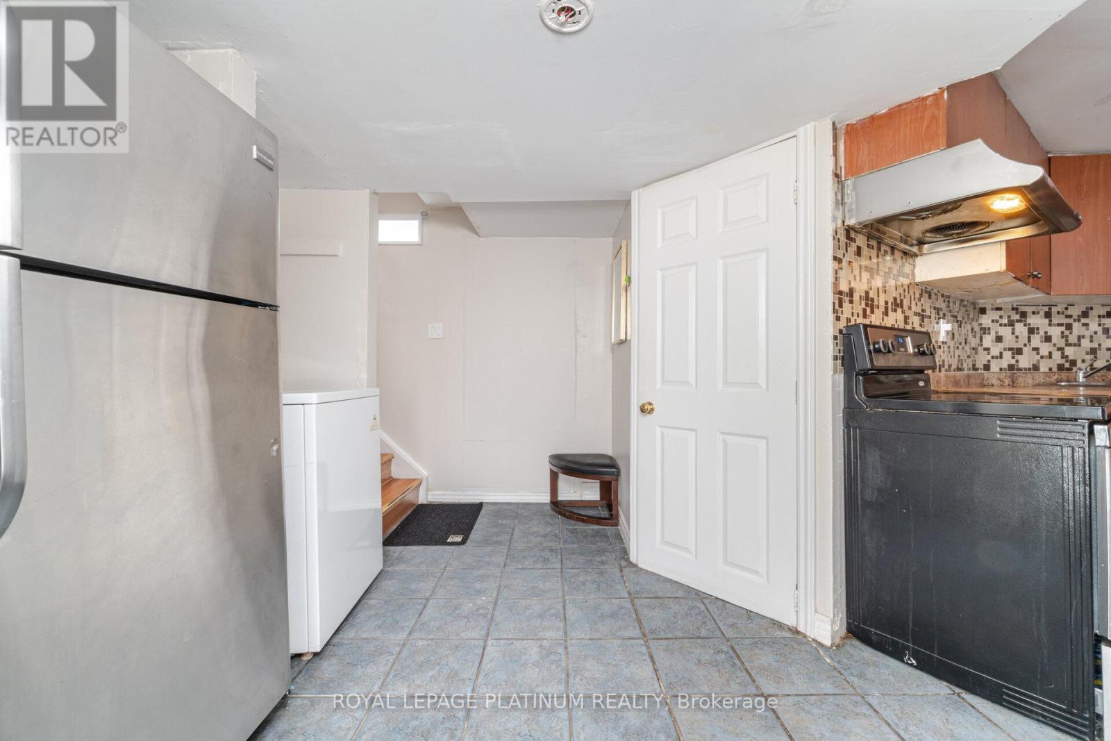 63 Culture Crescent, Brampton (Fletcher's Creek Village), Ontario  L6X 4X8 - Photo 40 - W12412137