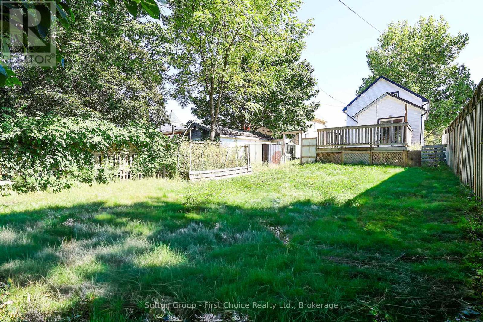 122 Trinity Street, Stratford, Ontario  N5A 4P6 - Photo 44 - X12108759