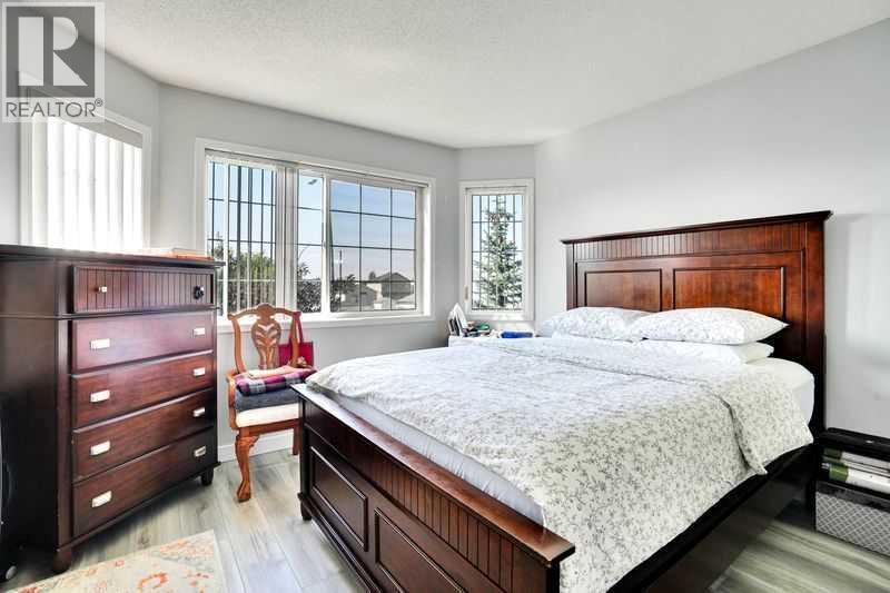 8 Martin Crossing Crescent Ne, Calgary, Alberta  T3J 3P3 - Photo 13 - A2257065