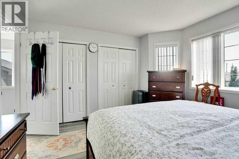 8 Martin Crossing Crescent Ne, Calgary, Alberta  T3J 3P3 - Photo 37 - A2257065