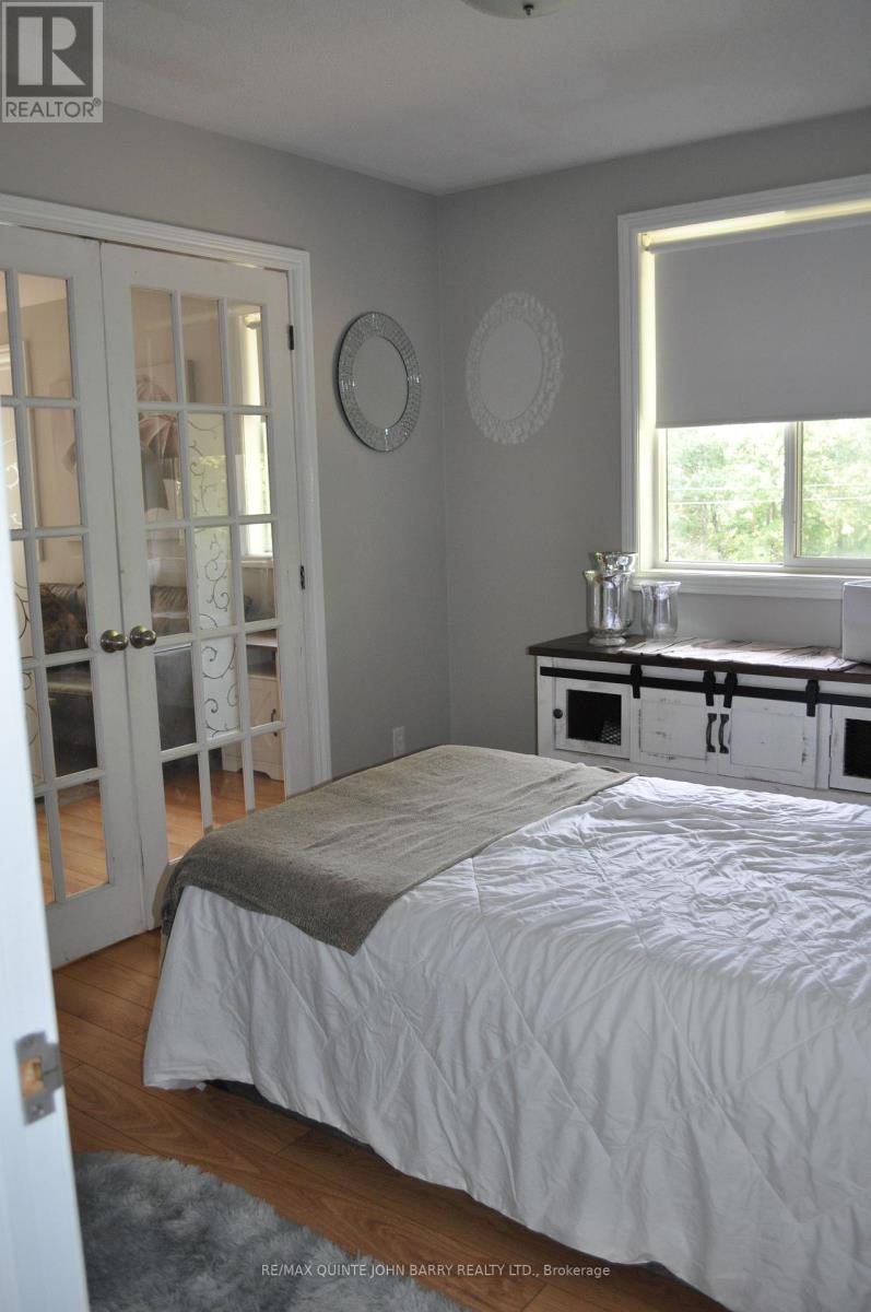 524 Christiani Road, Quinte West, Ontario  K8V 5P4 - Photo 17 - X12380987