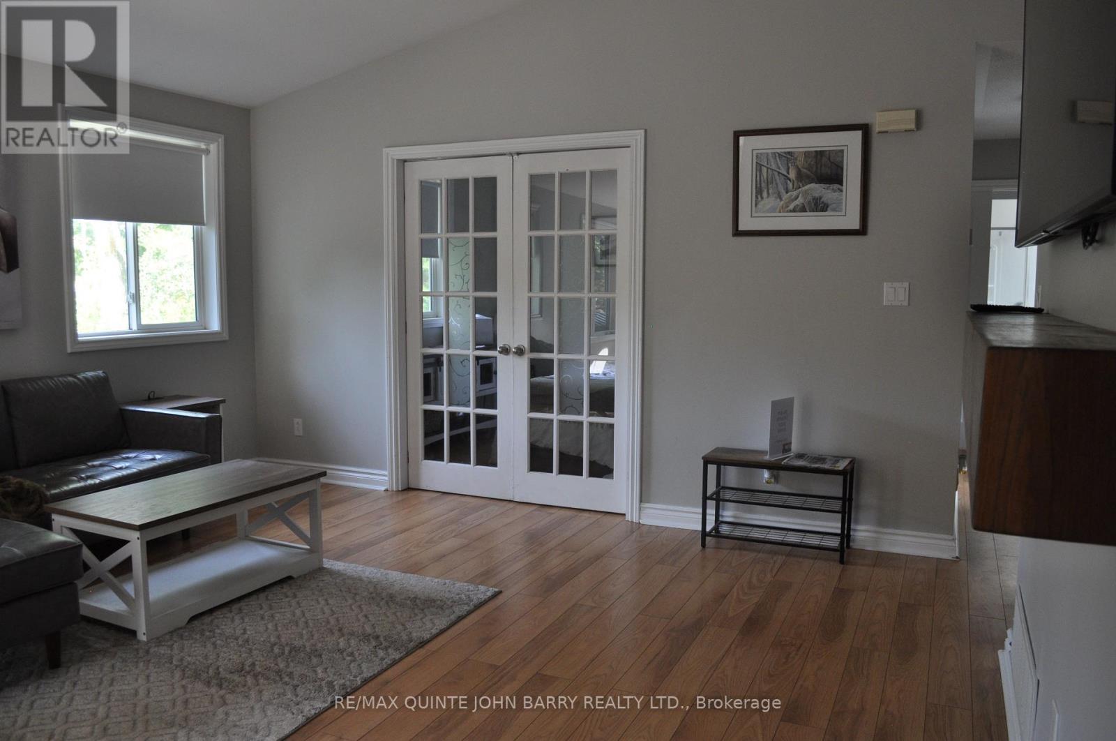 524 Christiani Road, Quinte West, Ontario  K8V 5P4 - Photo 14 - X12380987