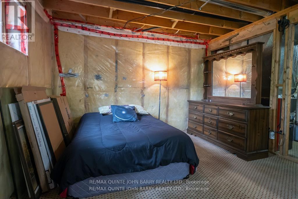 524 Christiani Road, Quinte West, Ontario  K8V 5P4 - Photo 32 - X12380987