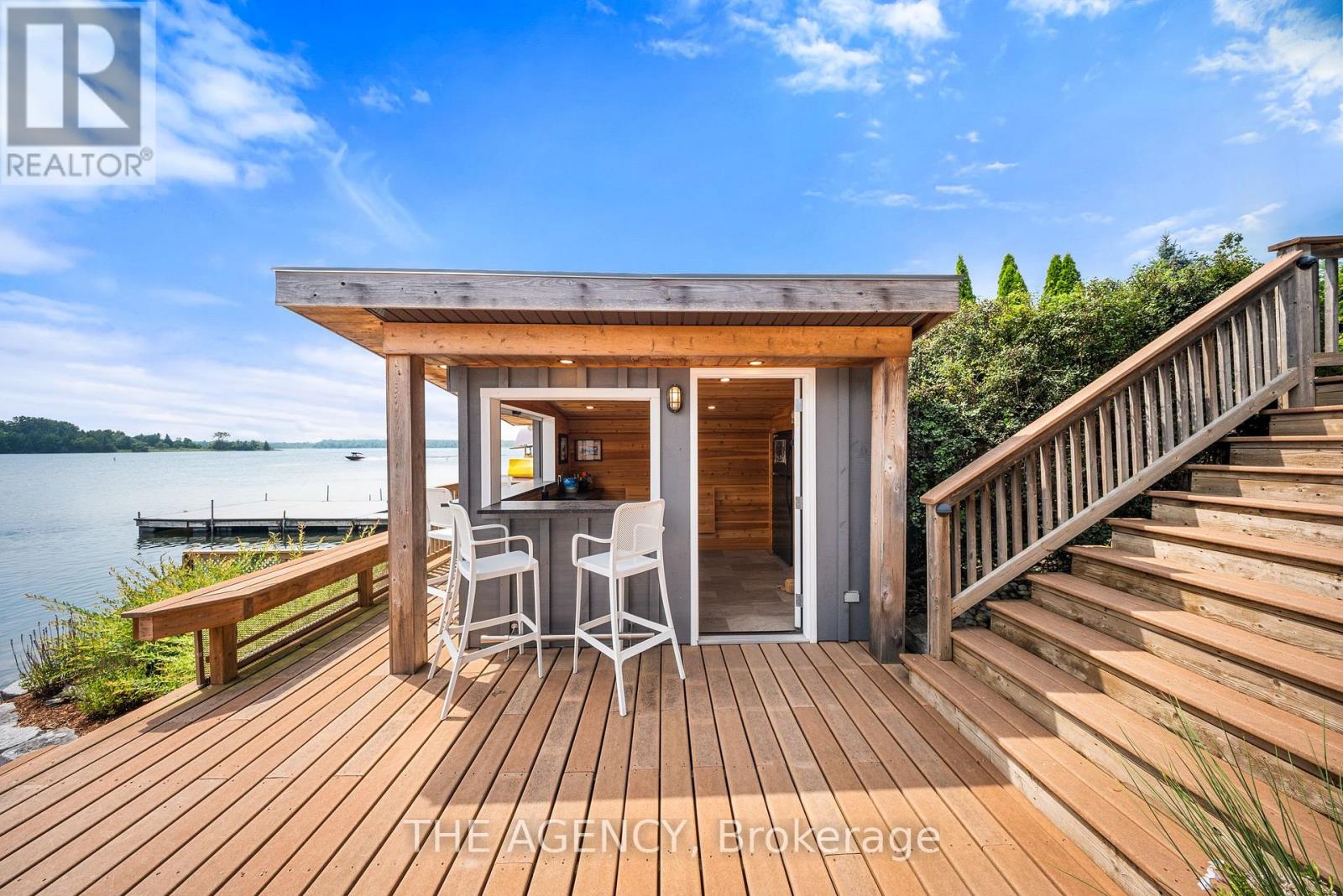 9 Lake Avenue E, Puslinch, Ontario  N3C 2V4 - Photo 30 - X12381174