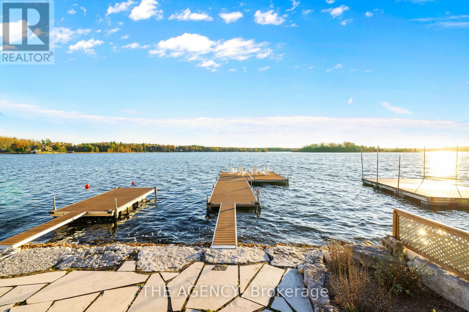 9 Lake Avenue E, Puslinch, Ontario  N3C 2V4 - Photo 32 - X12381174