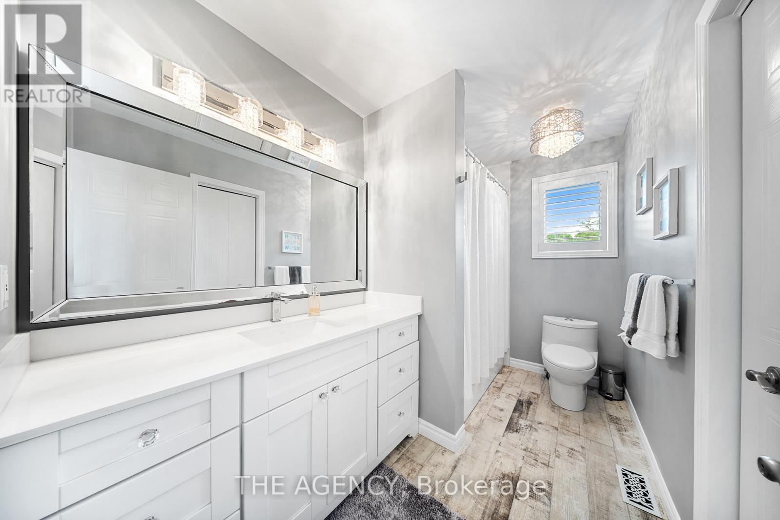 144 Endeavour Drive, Cambridge, Ontario  N3C 4C9 - Photo 17 - X12393604