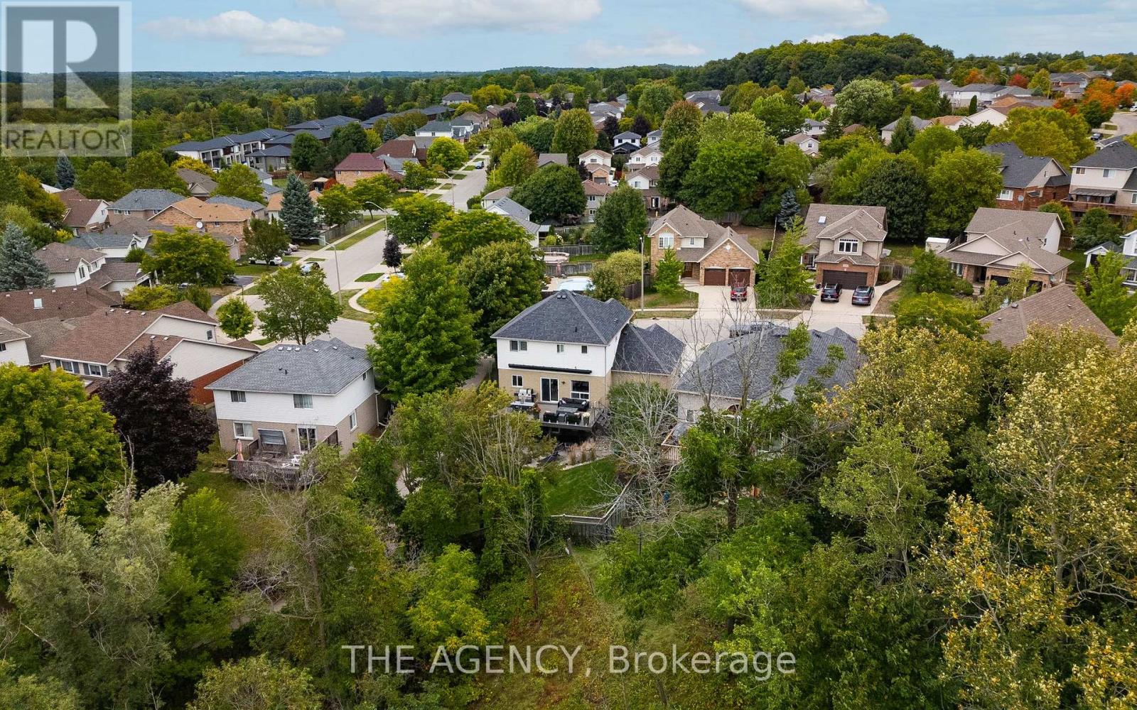 144 Endeavour Drive, Cambridge, Ontario  N3C 4C9 - Photo 36 - X12393604