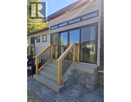 22220 CHARING CROSS Road Unit# 30, Chatham, Ontario