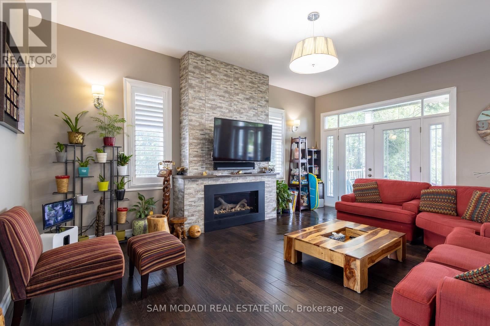 187 Beach Boulevard, Hamilton, Ontario  L8H 6V8 - Photo 14 - X12412072