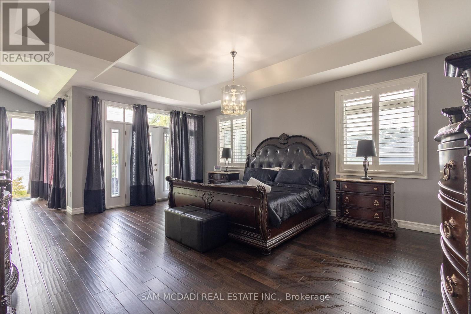 187 Beach Boulevard, Hamilton, Ontario  L8H 6V8 - Photo 21 - X12412072