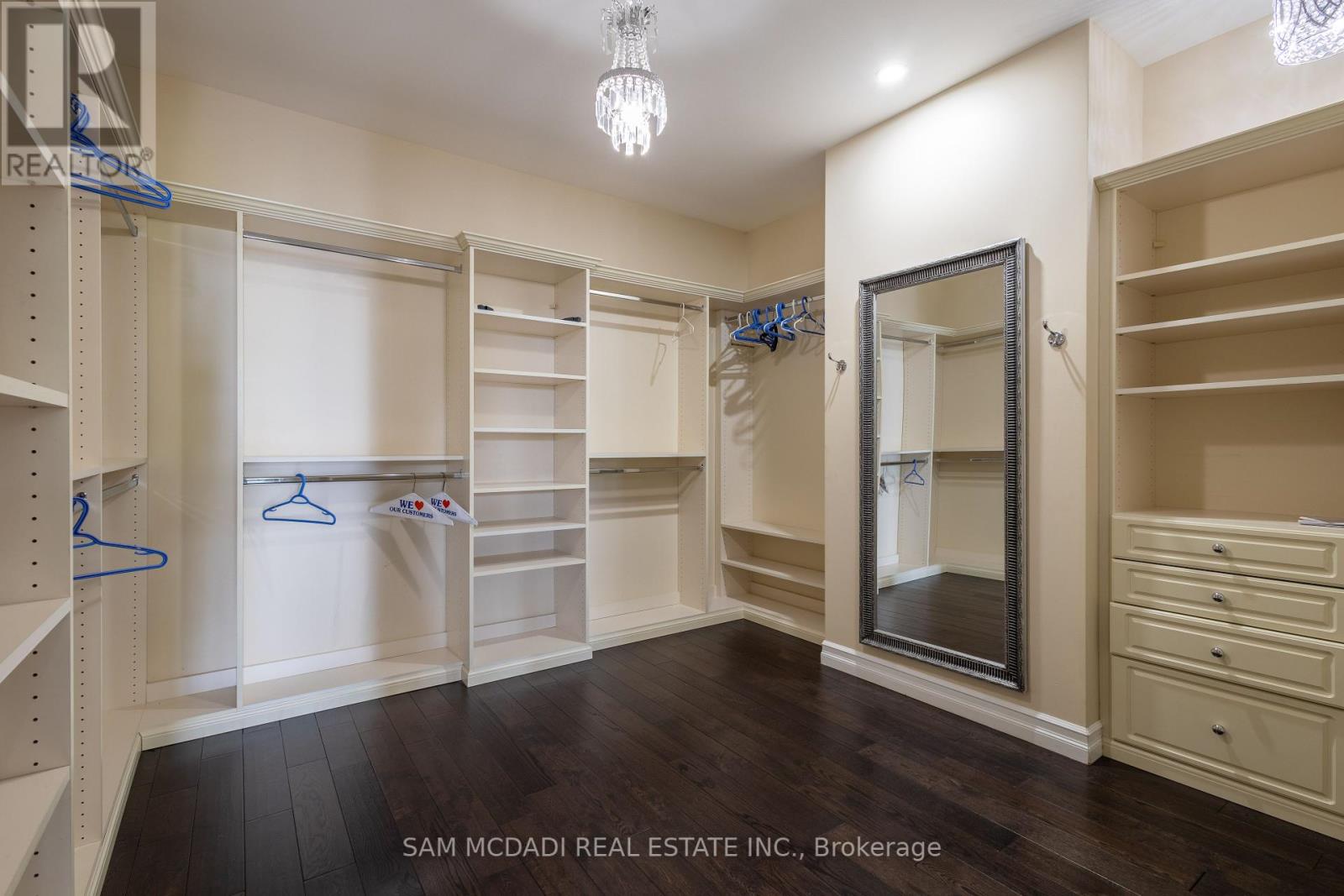 187 Beach Boulevard, Hamilton, Ontario  L8H 6V8 - Photo 24 - X12412072